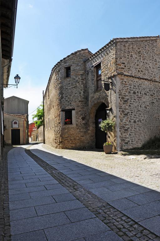 Antica Locanda Lunetta Мандас Экстерьер фото