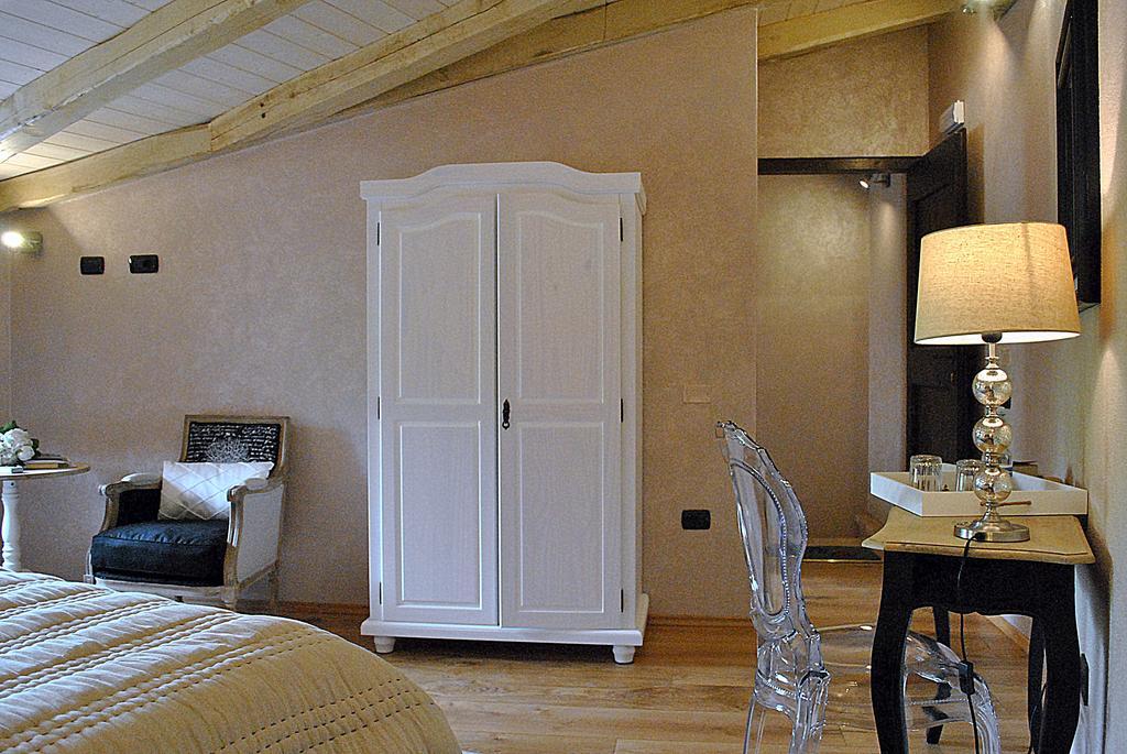 Antica Locanda Lunetta Мандас Экстерьер фото