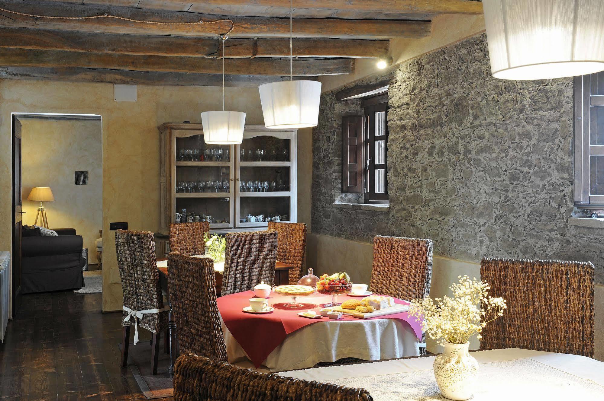Antica Locanda Lunetta Мандас Экстерьер фото